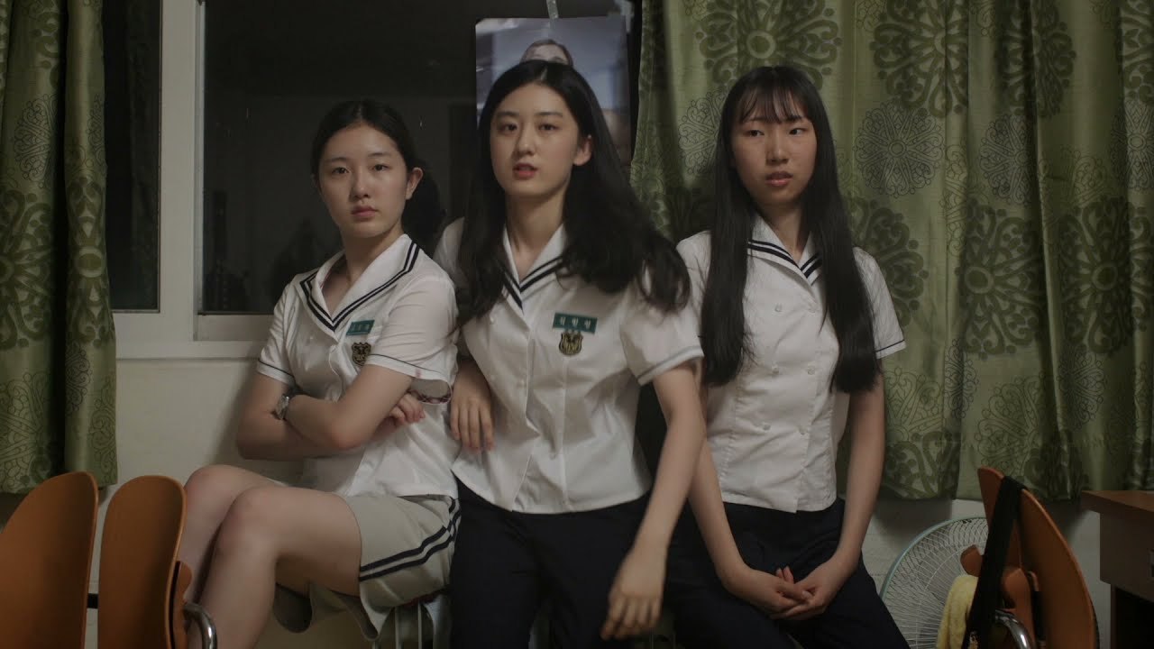 “Kim Min-young of the Report Card,” directed by Lee Jae-eun and Lim Ji-sun (Jeonju IFF)