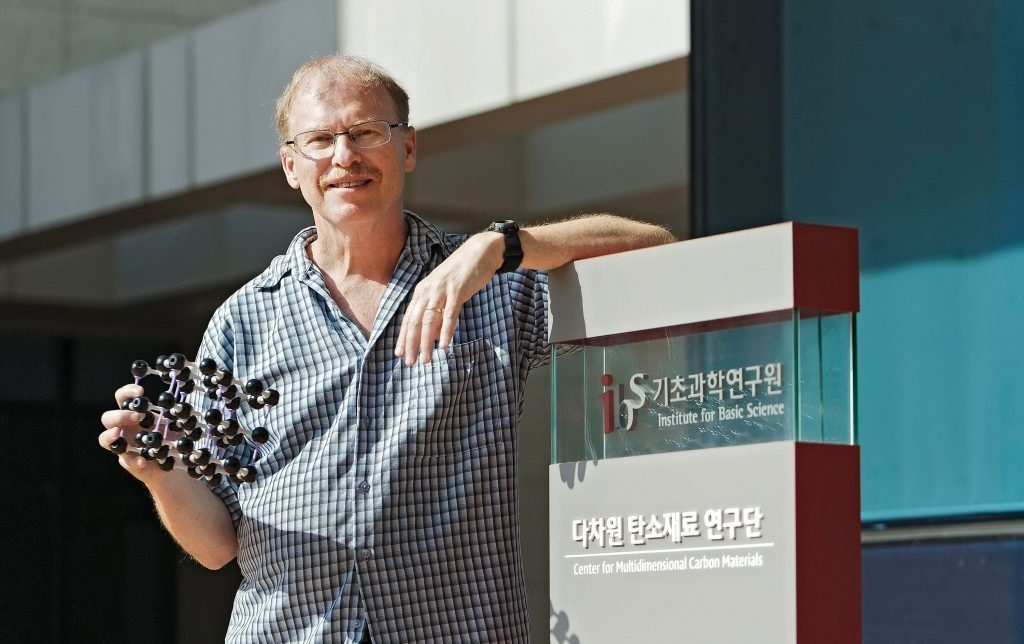 Professor Rodney Ruoff, the director of the Center for Multidimensional Carbon Materials at the Institute for Basic Science (IBS)