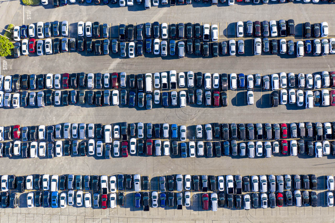 Used cars on sale (Getty Image Bank)
