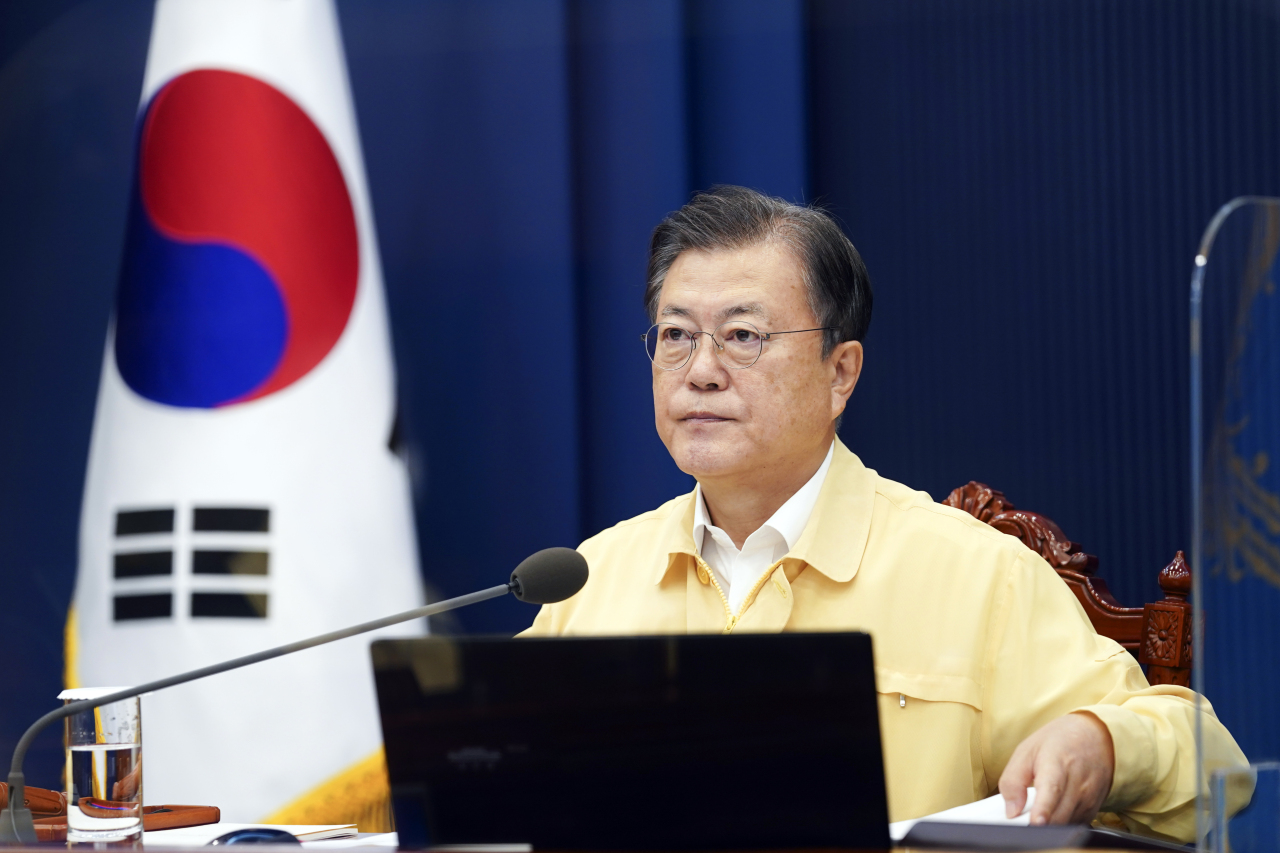 President Moon Jae-in convenes a Cabinet meeting on Sep. 14, 2021. (Yonhap)