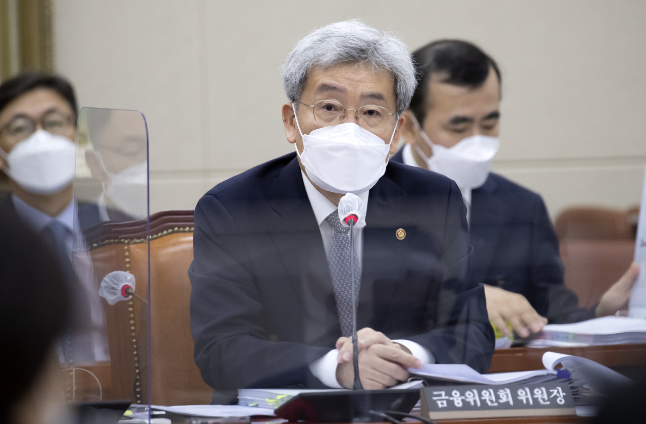 FSC Chairman Koh Seung-beom answers questions from lawmakers during a parliamentary audit convened by the National Policy Committee of the National Assembly on Wednesday. (Yonhap)