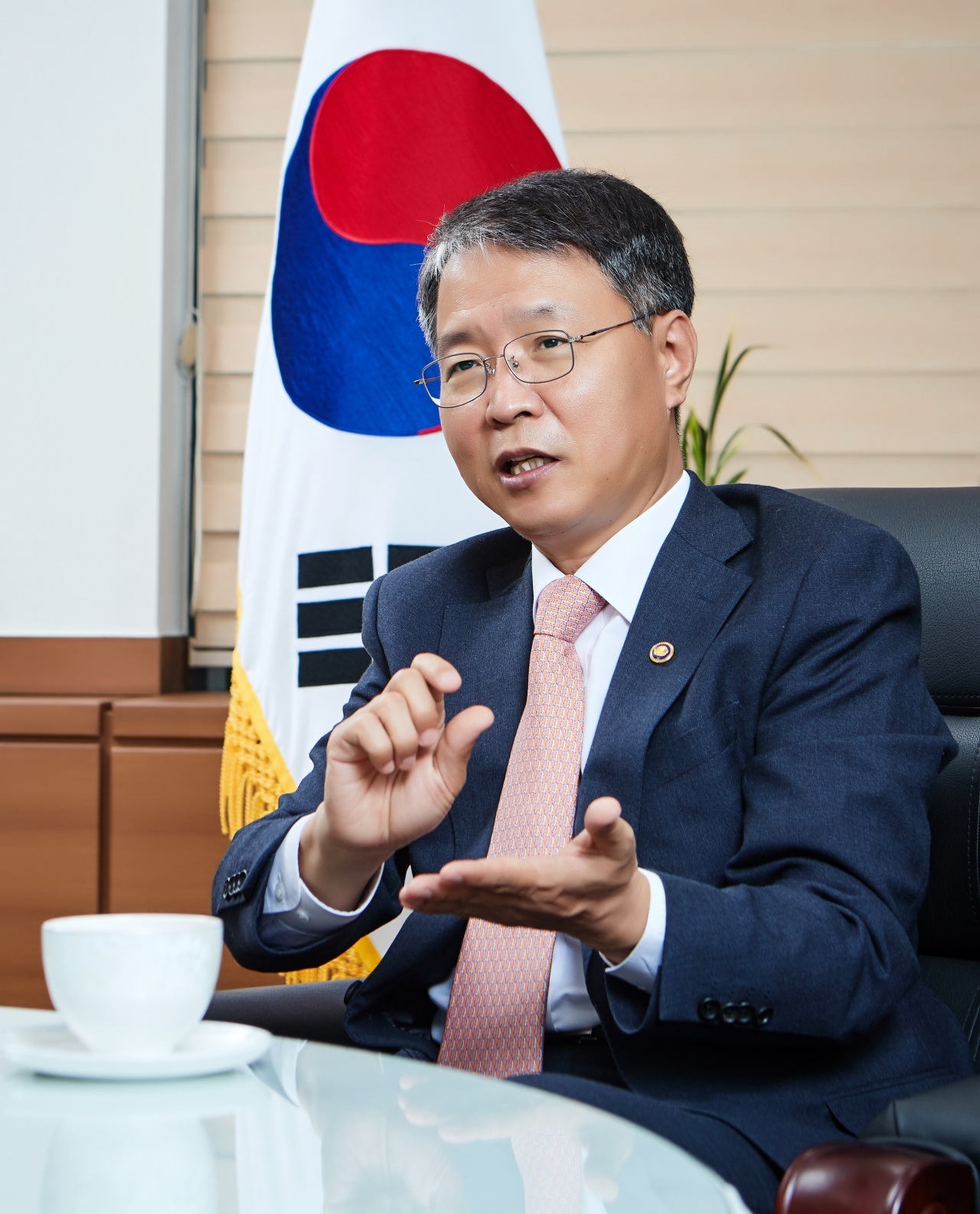 Korea Intellectual Property Office Commissioner Kim Yong-rae in his office in Daejeon. (KIPO)
