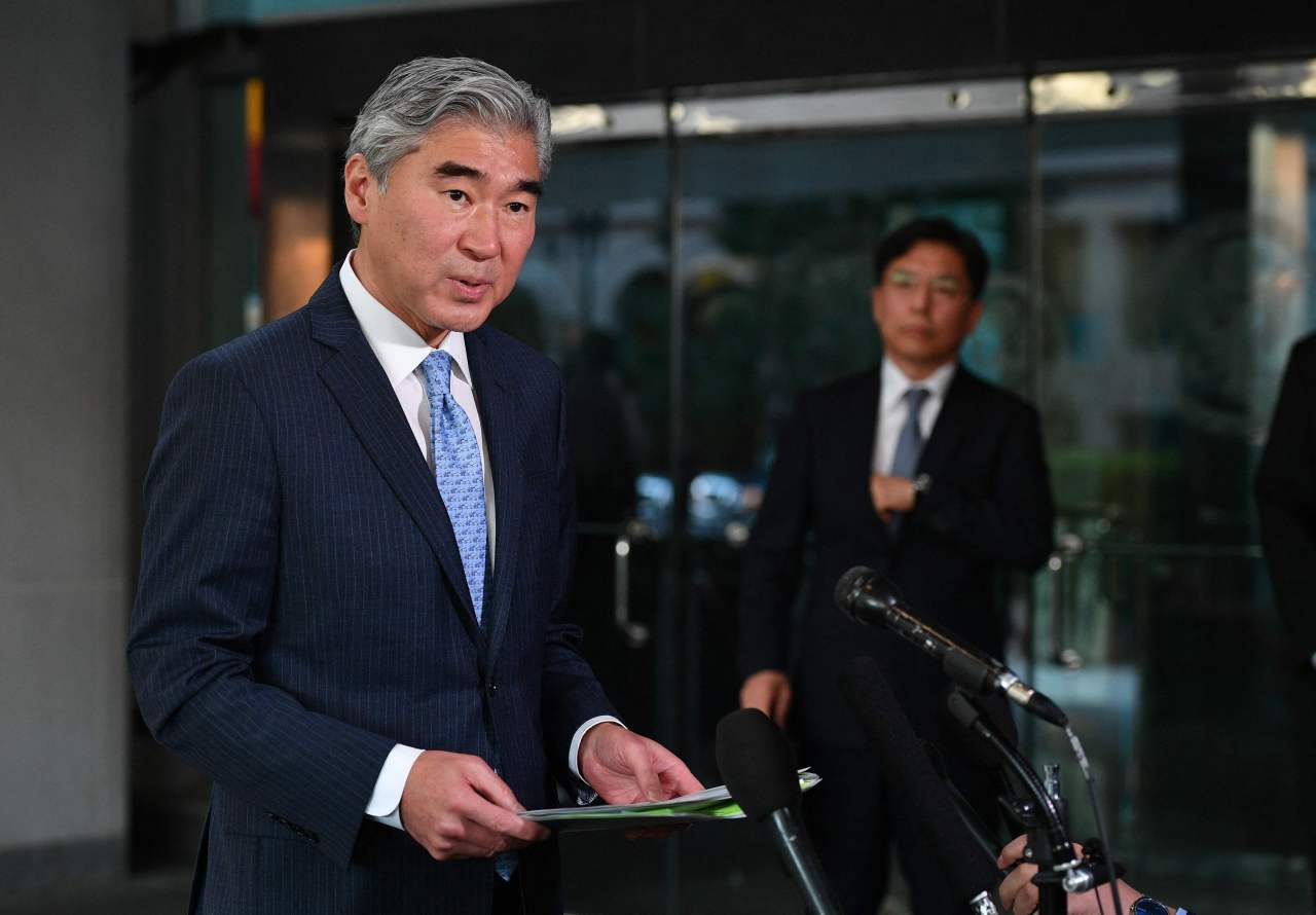 Sung Kim, US special representative for North Korea, speaks to reporters after the meeting with South Korea`s nuclear envoy, Noh Kyu-duk in Washington on Monday. (AFP-Yonhap)
