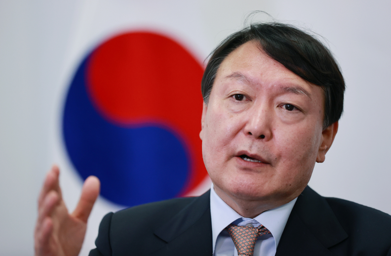 Yoon Seok-youl, the presidential candidate of the main opposition People Power Party, speaks during an interview with Yonhap News Agency at his campaign's office in Seoul on Saturday. (Yonhap)