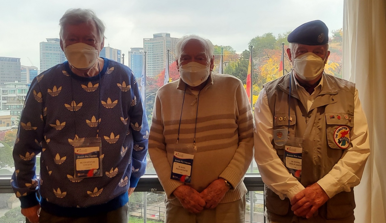 From left: Vincent Courtenay, William Hale and Philip Wood pose for a picture after an interview with The Korea Herald at Millennium Hilton Seoul on Tuesday. (Choi Si-young/The Korea Herald)