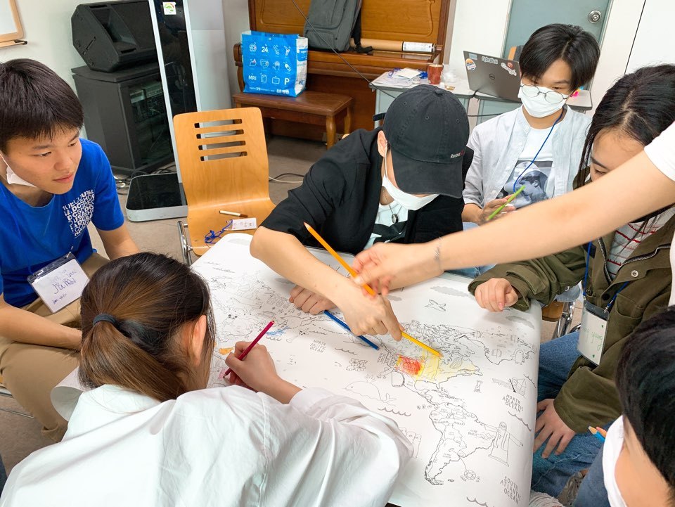 Wish School provides English classes tailored for Chinese-speaking students to help them discover their identities and their dreams. (Wish School)