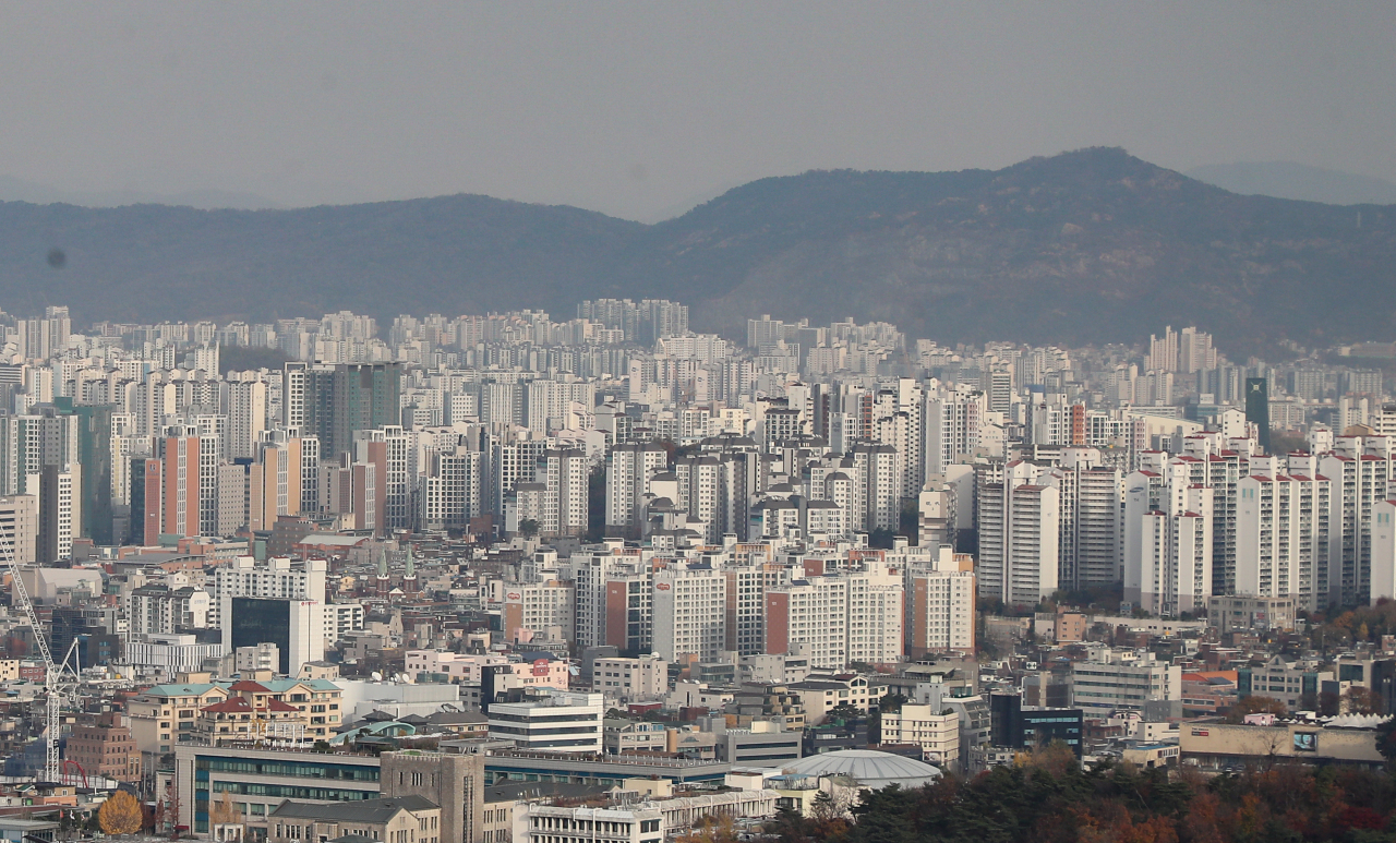 This photo, taken Monday, shows apartment buildings in Seoul. (Yonhap)