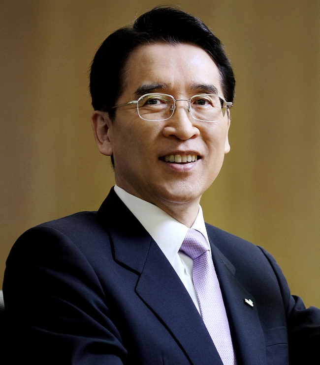 Kyobo Life Insurance Chairman Shin Chang-jae (Kyobo Life Insurance)