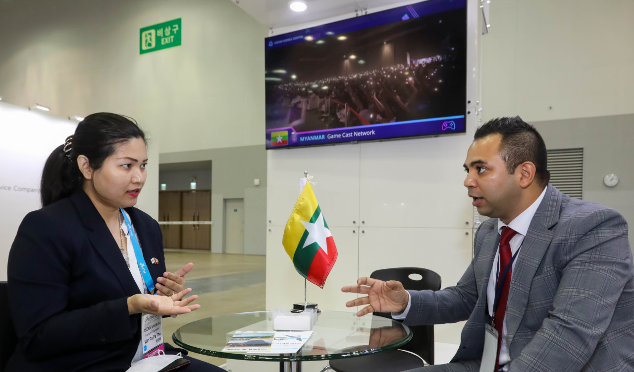 Win Pa Pa Thu, Economic counselor at the Myanmar Embassy discussing business opportunities in Myanmar during an interview with The Korea Herald at the Bexco exhibition center in Busan.(ASEAN-Korea Center)