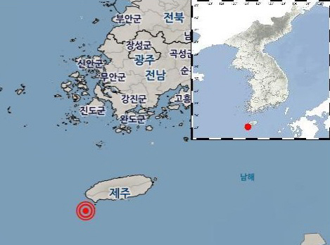 A map showing the location of a 4.9-magnitude earthquake that occurred off the coast of Jeju Island on Tuesday afternoon (Korea Meteorological Administration)