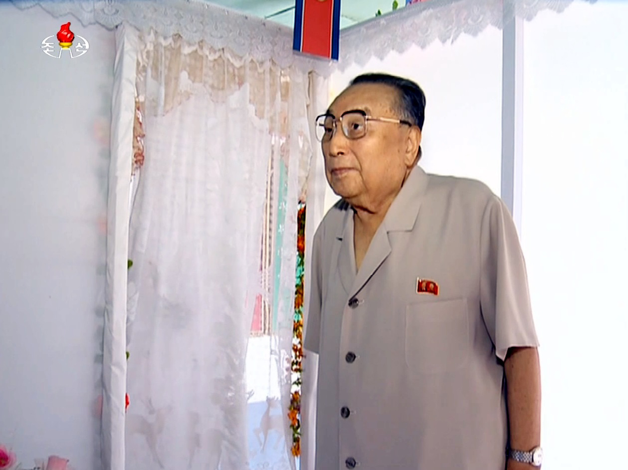 This 2015 file photo captured from North Korea's state TV shows Kim Yong-ju, a brother of the North's founder Kim Il-sung. Pyongyang's state media confirmed his death on Wednesday. (Yonhap)