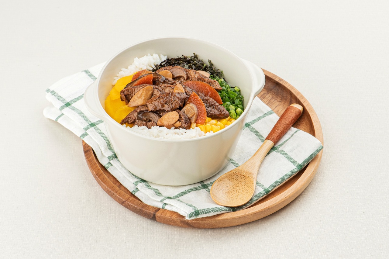 An image of a bulgogi rice dish using plant-protein products from Pulmuone (Pulmuone)