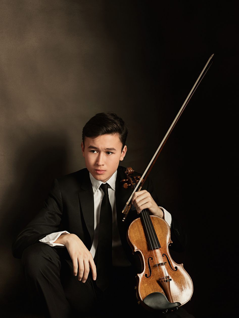 Violinist Daniel Lozakovich (Vincero)