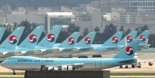 Korean Air planes at Incheon International Airport in Incheon, just west of Seoul. (Yonhap)