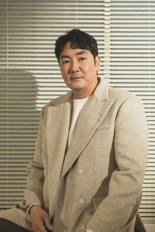 Cho Jin-woong (Acemaker Movieworks)
