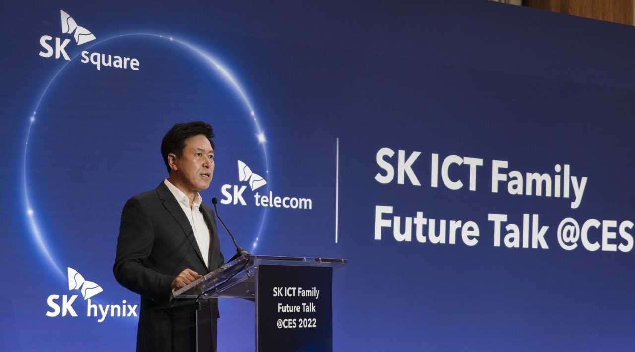 SK hynix and SK Square Vice Chairman and CEO Park Jung-ho announces the official launch of SK ICT Alliance at the Waldorf Astoria Hotel in Las Vegas on Thursday. (SK)