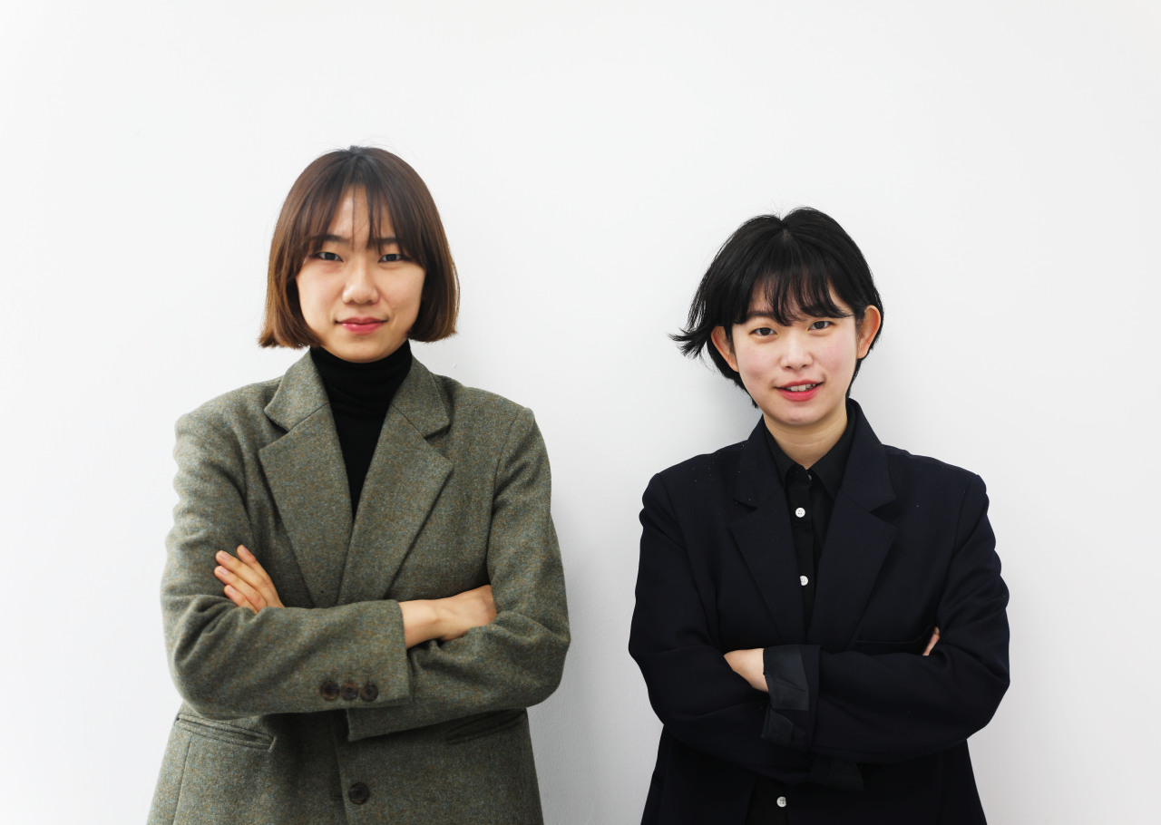 Newways Executive Director Park Hye-min (left) and Communication Manager Gwak Min-hae (Newways)