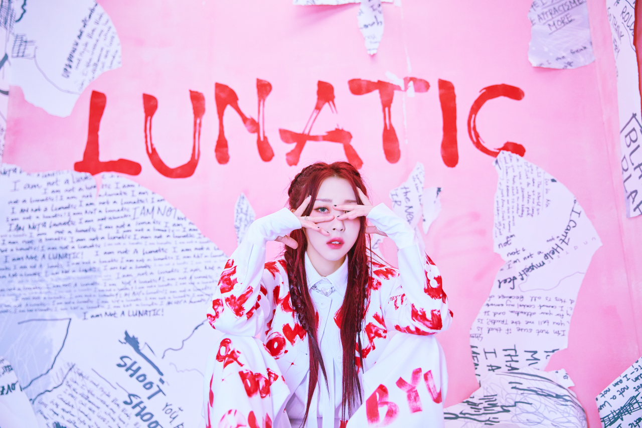 Concept images of Moonbyul in her new title song “Lunatic” of her third EP “6equence.” (RBW)