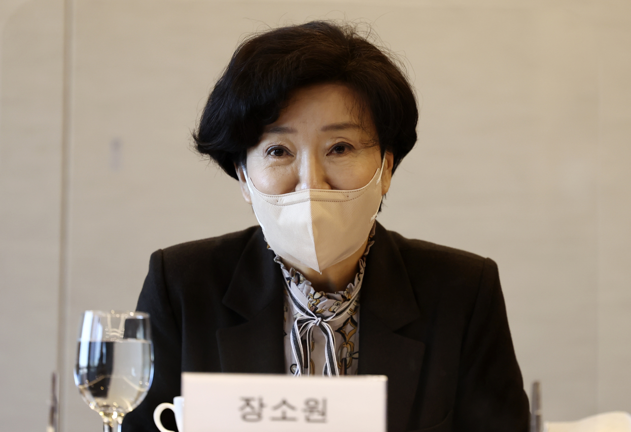 Chang So-won, director general of the NIKL, speaks at a press conference held on her 100th day in the position at the Korea Press Center in central Seoul on Tuesday. (Yonhap)