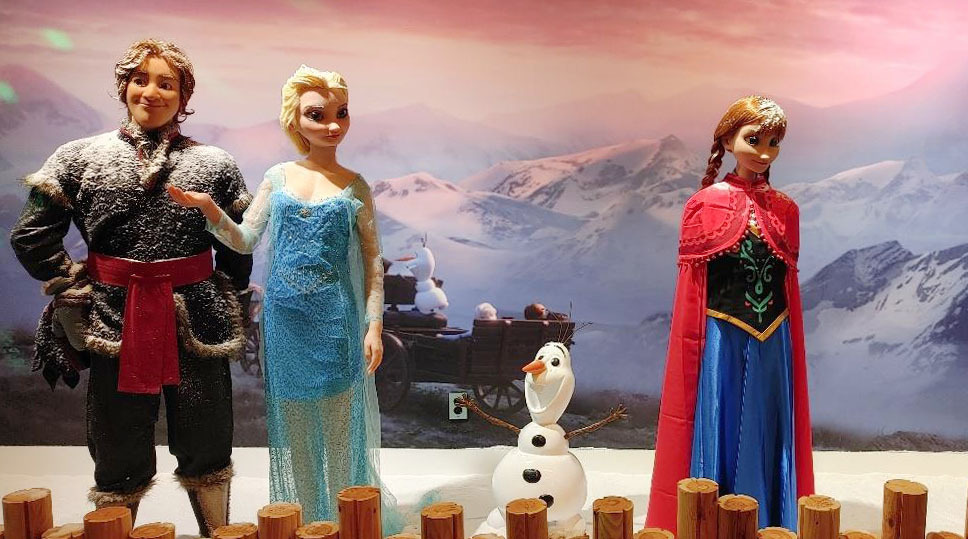 Characters from Disney’s “Frozen” are on display as wax figures at the Movieland Wax Museum in Jeju. (Yonhap)