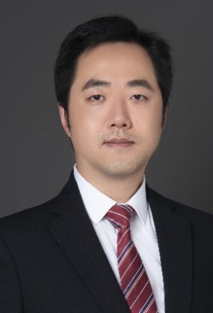 Huang Yunsong, associate dean, Sichuan University School of International Studies (Huang Yunsong)
