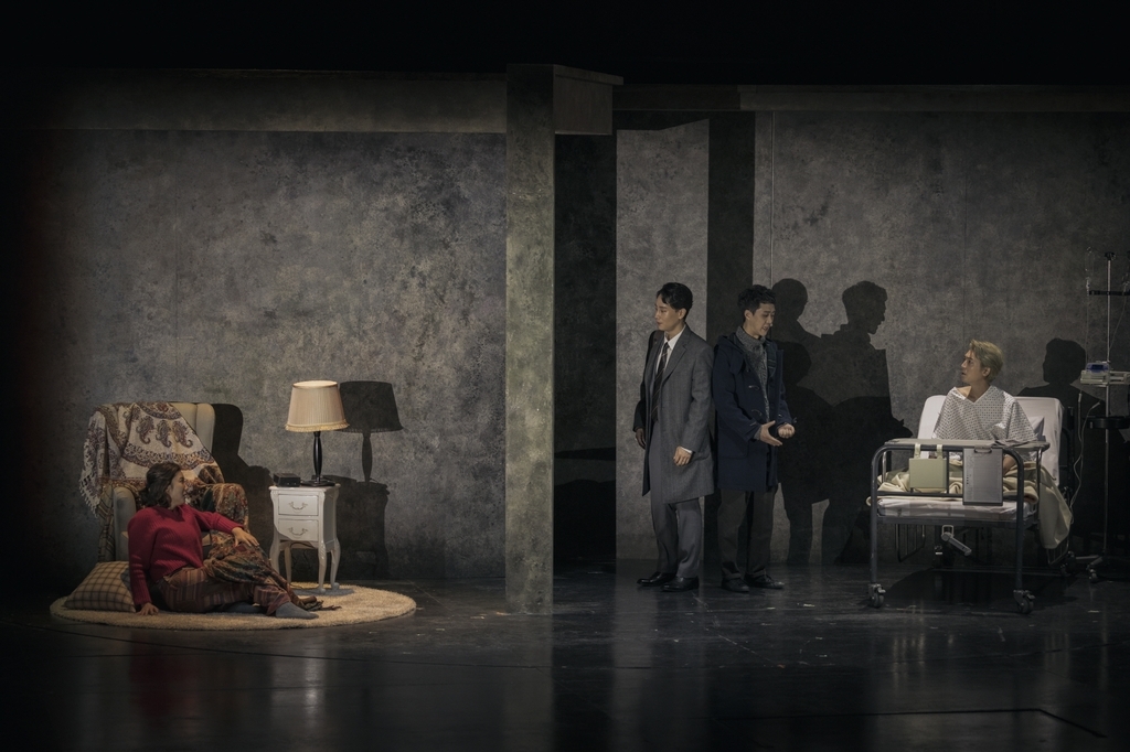 A scene from “Angels in America, Part One” (The National Theater Company of Korea)