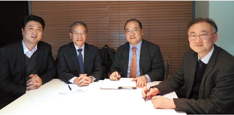 From left: professors Kim Sang-bae, Cho Kyung-hwan, Kim Youn-kyu and Hwang Jae-ho (The Korea Herald)