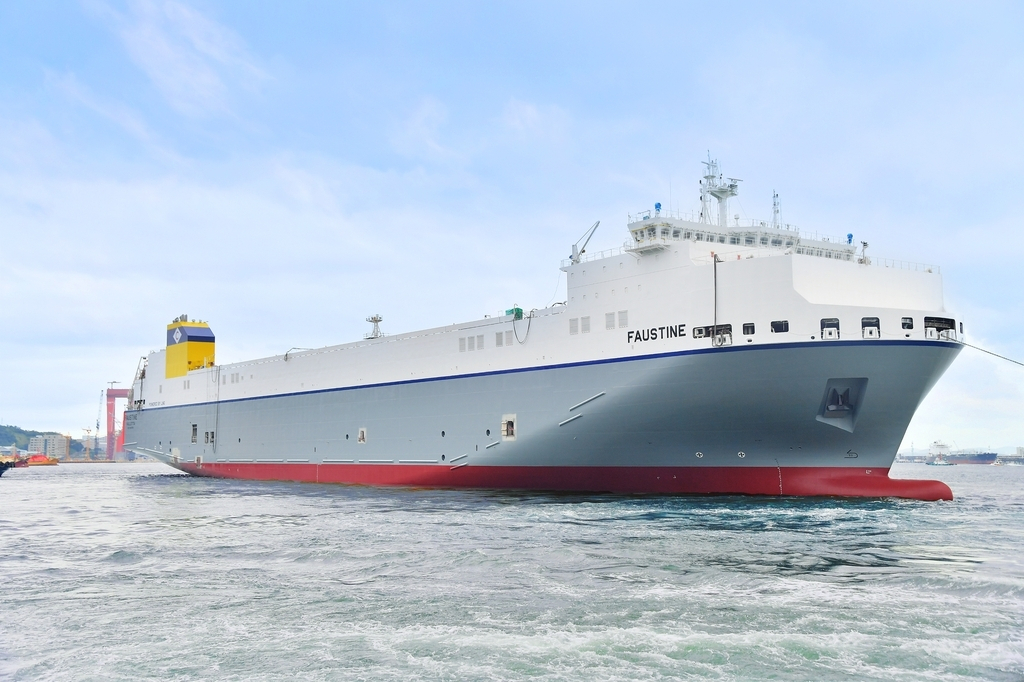 This file photo provided by Hyundai Heavy Industries shows an LNG-powered Ro-Ro ship delivered to an overseas shipper in October 2021. (Hyundai Heavy Industries)