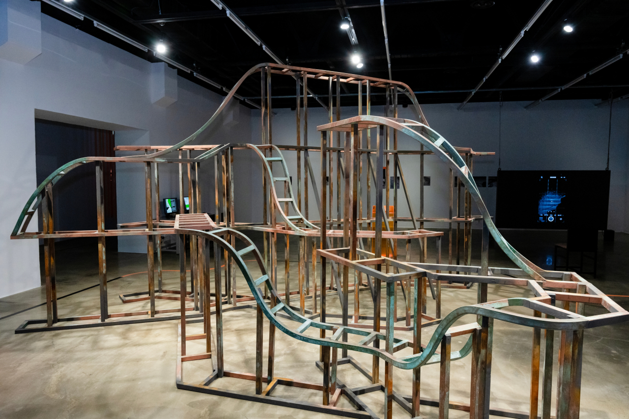 An installation view of “To you: Move Toward Where You Are” at Arko Art Center in Seoul (Arko Art Center)