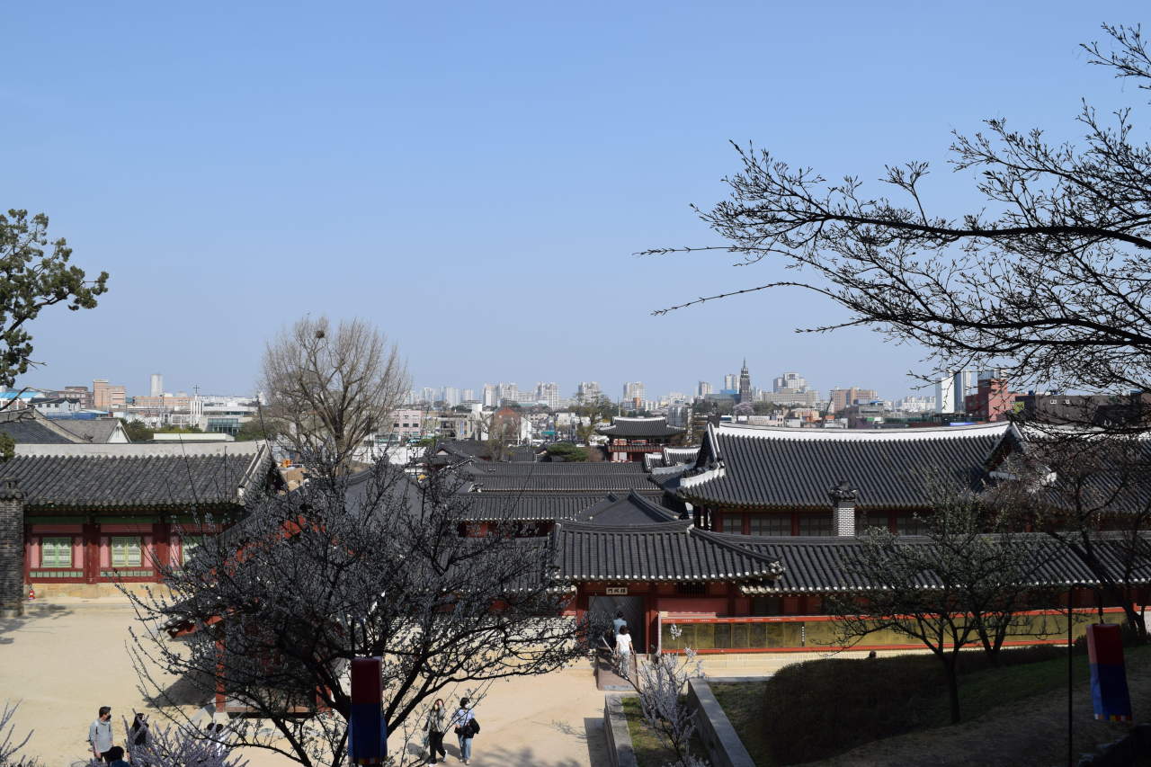 Partial view of Hwaseong Haenggung in Suwon (Kim Hae-yeon/ The Korea Herald)