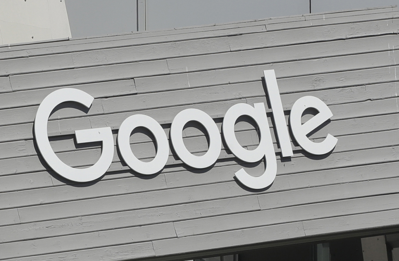 A Google sign on the is shown on the company campus in Mountain View, California on September 24, 2019. (AP-Yonhap)