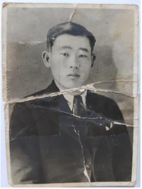 Shown in this photo released by the Ministry of National Defense is late Pvt. Kim Hak-soo, who was killed during the 1950-53 Korean War. (Yonhap)