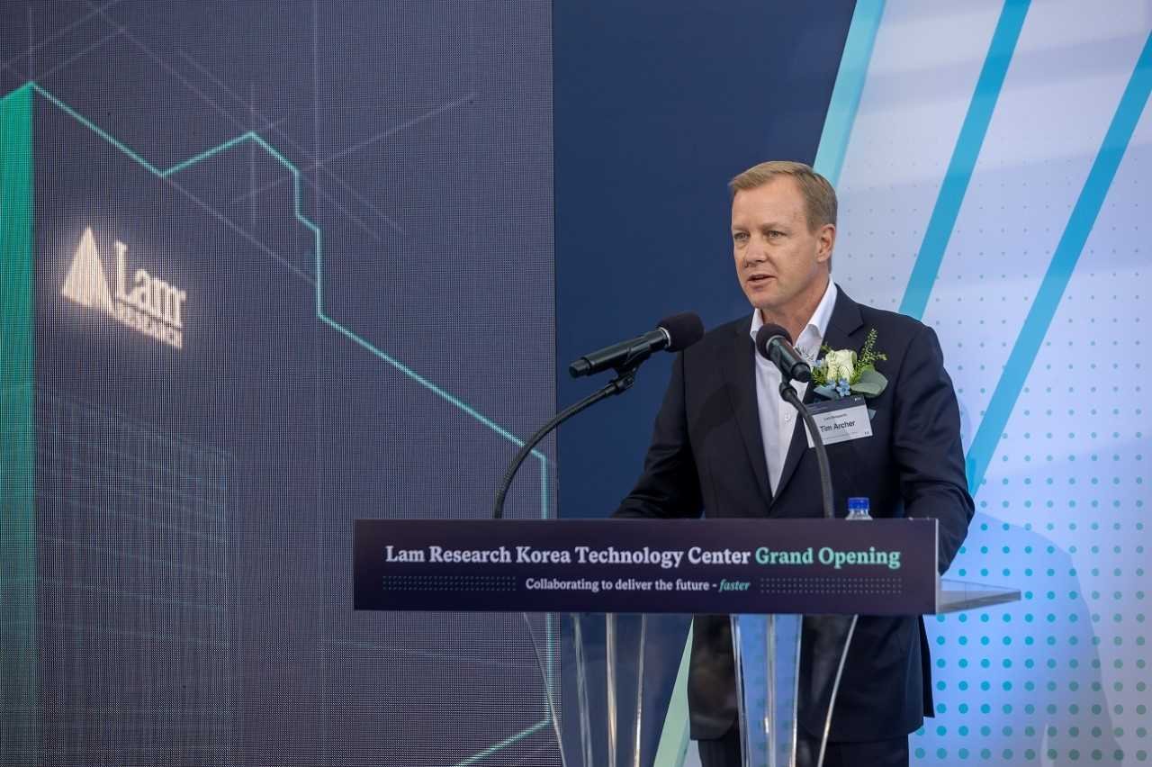 Lam Research CEO Tim Archer speaks at the opening ceremony of the company’s new research center in Yongin, Gyeonggi Province, Tuesday. (Lam Research)