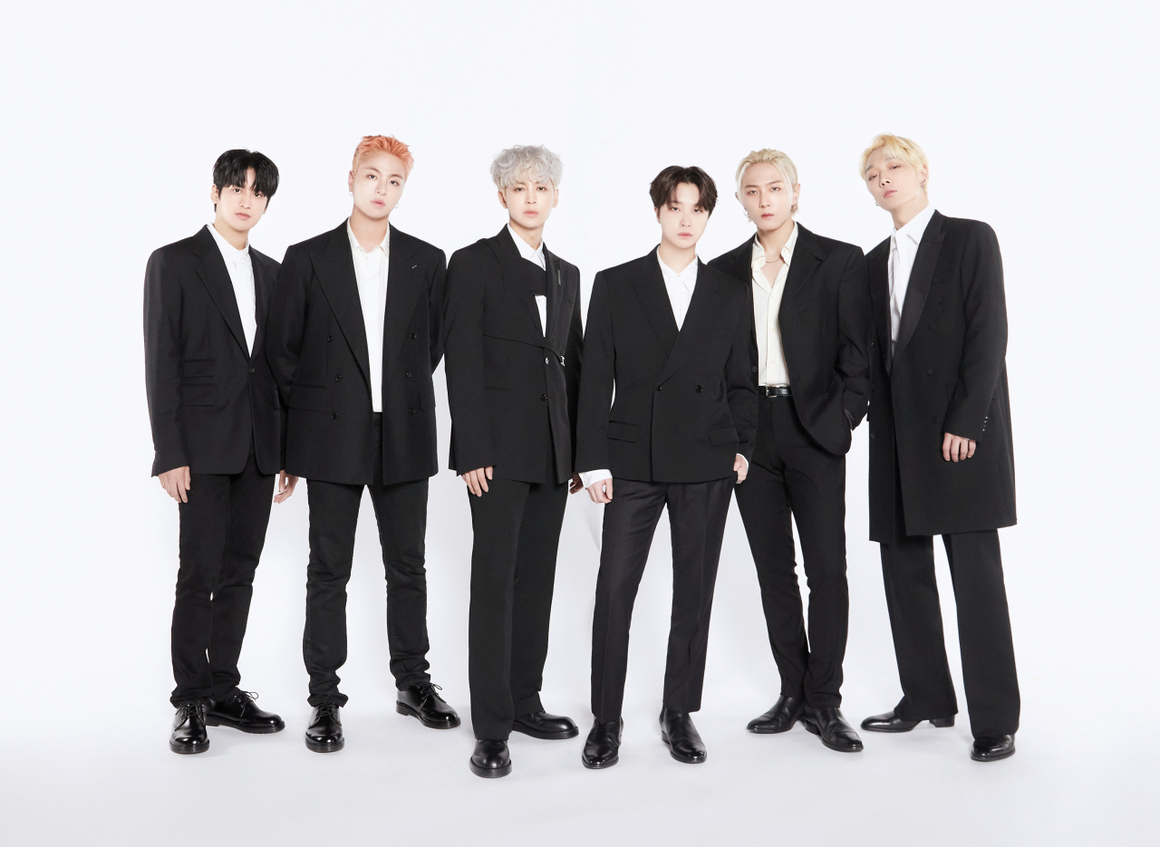K-pop band iKON holds its fourth EP 