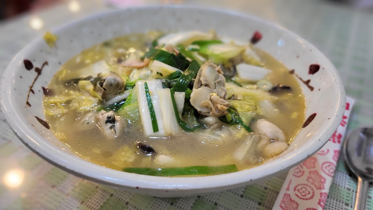 Oyster jjamppong, the most popular dish at Andongjang (Kim Hae-yeon/ The Korea Herald)