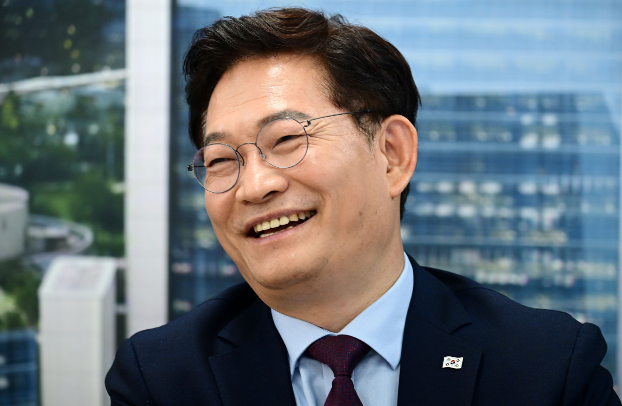 Democratic Party of Korea’s Seoul mayoral candidate Song Young-gil (The Korea Herald)