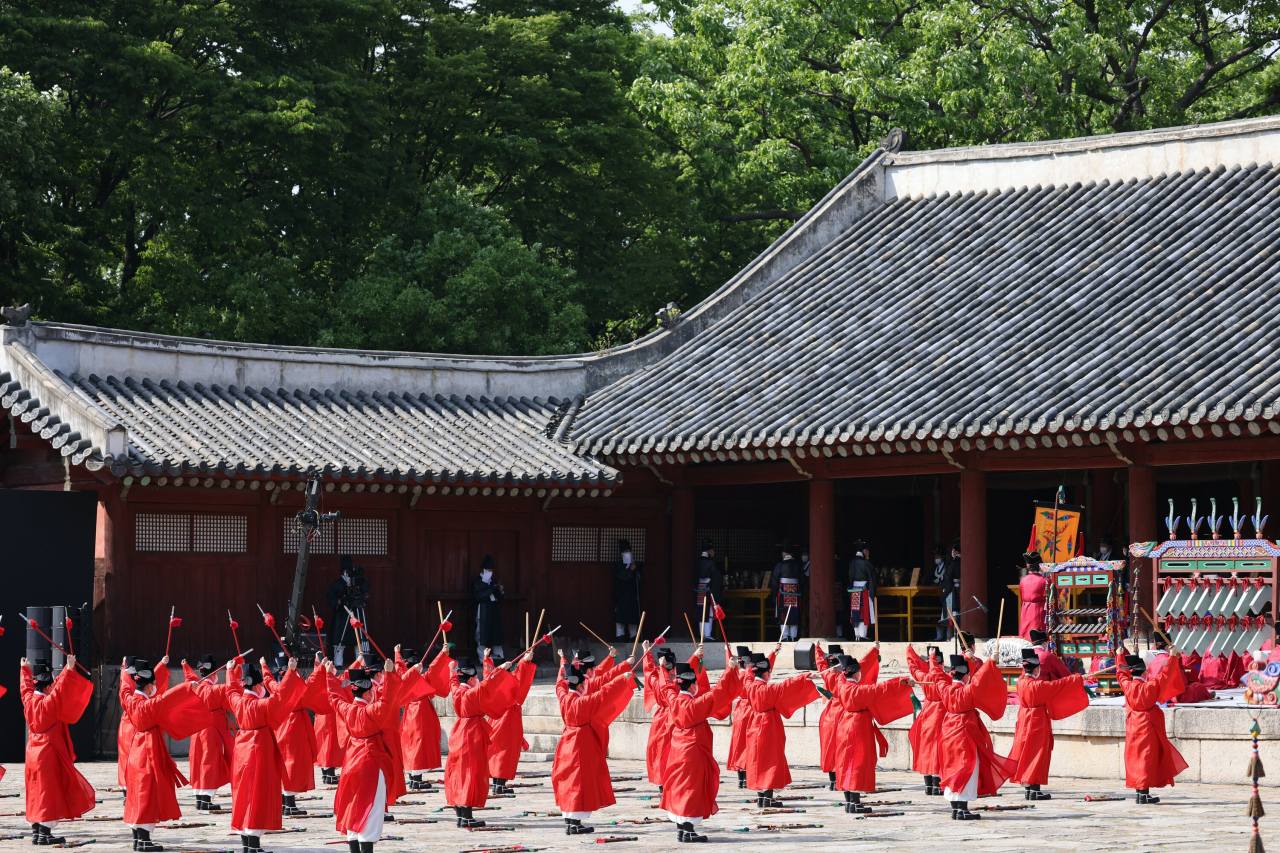 [Visual History of Korea] The tradition of worshiping the heavens continues in 21st century Korea
