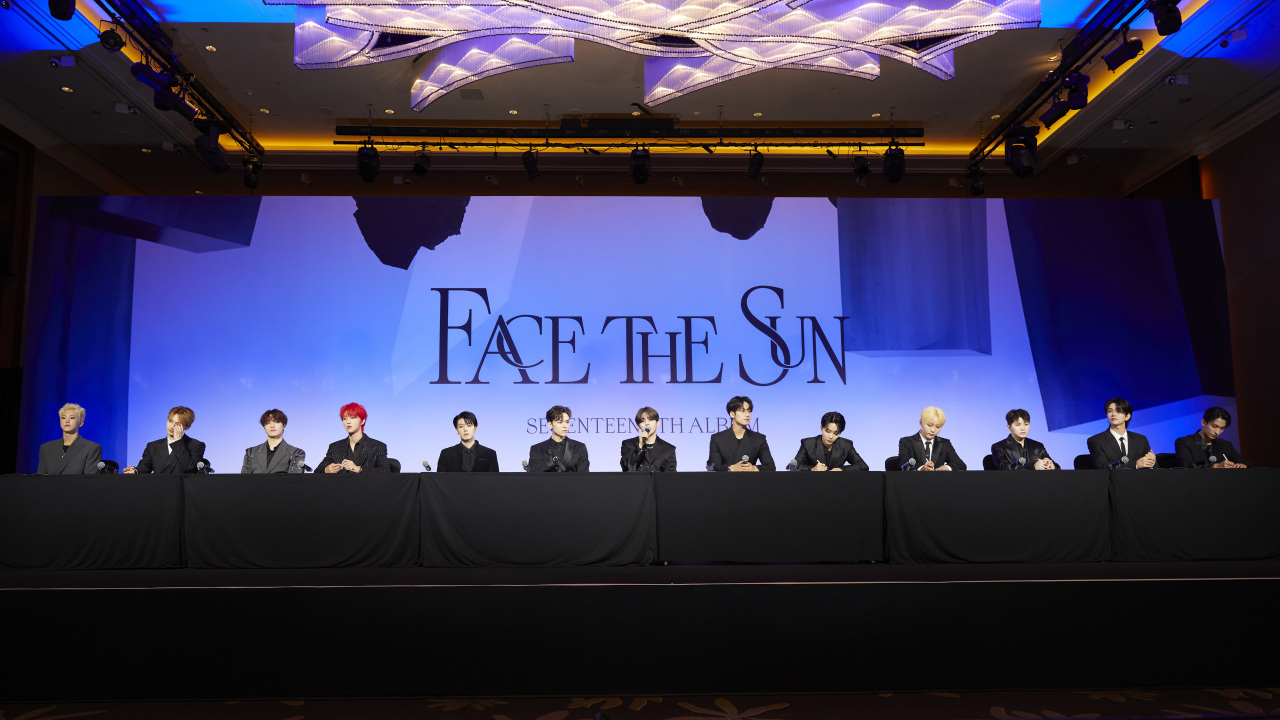 K-pop boy band Seventeen conducts a press conference for the act’s fourth LP “Face the Sun” on Friday at the Conrad Seoul hotel in Yeouido, Seoul. (Pledis Entertaiment)