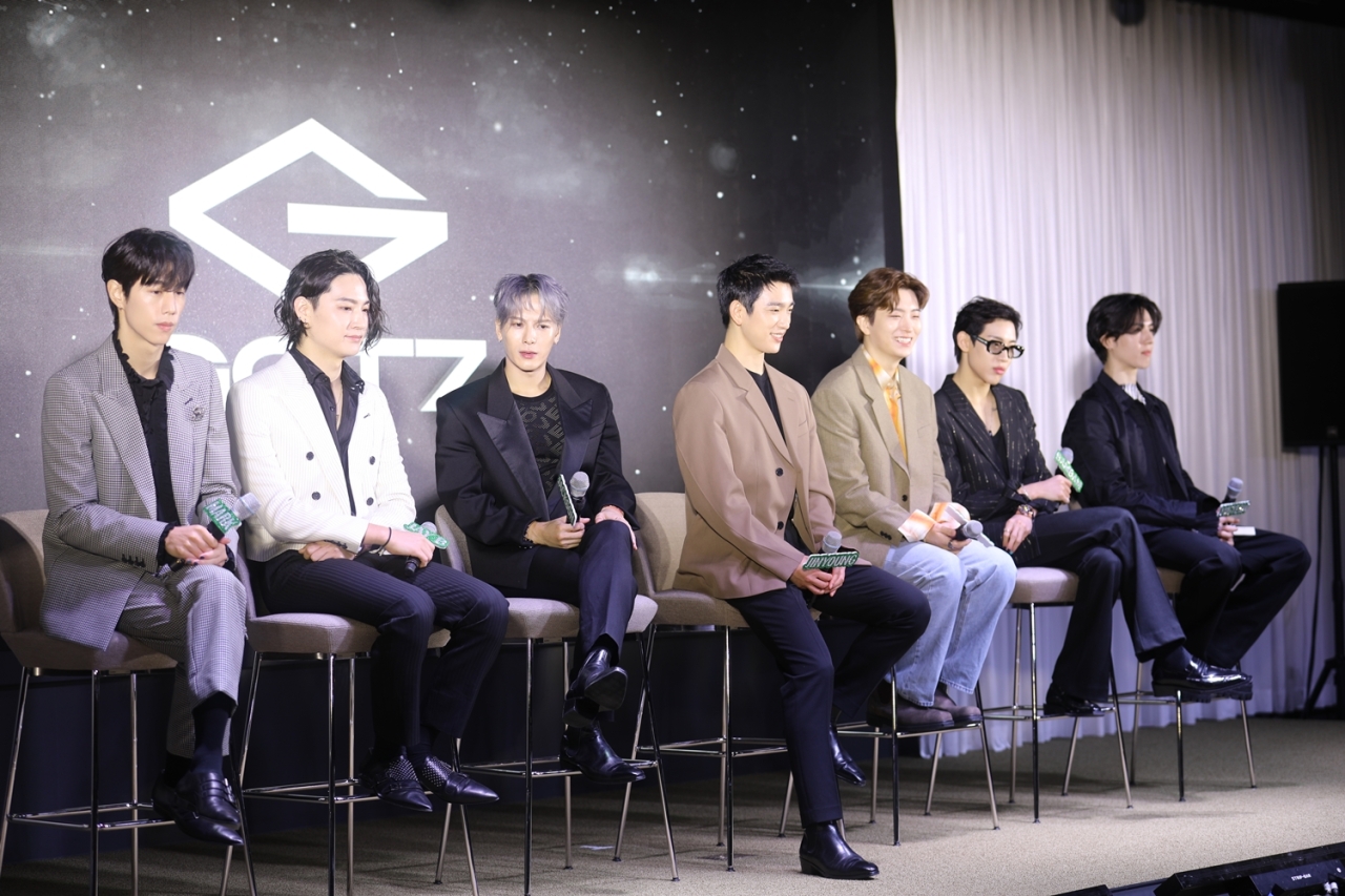 GOT7 members hold a press conference ahead of dropping their new album, “GOT7,” on May 23 at a hotel in Seoul. (Warner Music Korea)