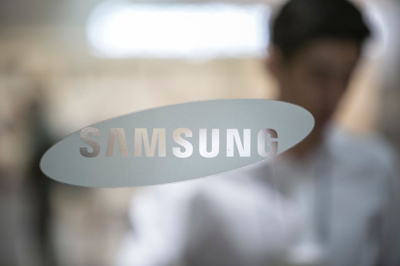 A Samsung logo seen at the tech giant's headquarters in Seoul (Bloomberg)
