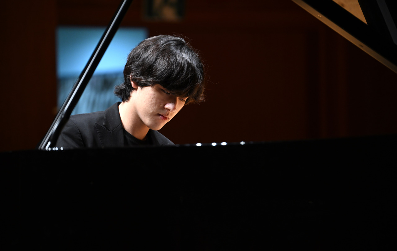 Pianist Lim Yunchan says life has not changed since Van Cliburn win프린트화면