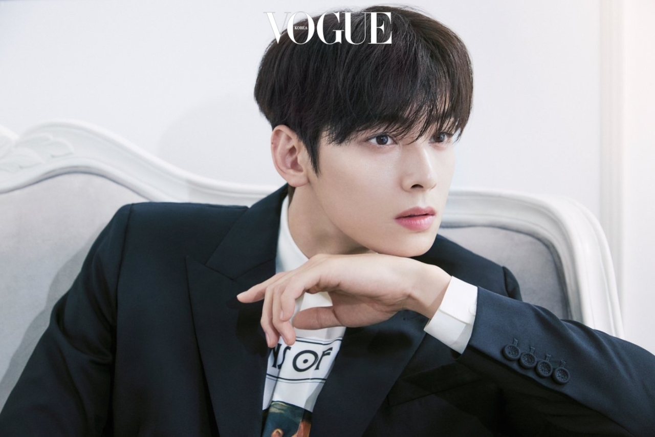 (Credit: Vogue Korea)