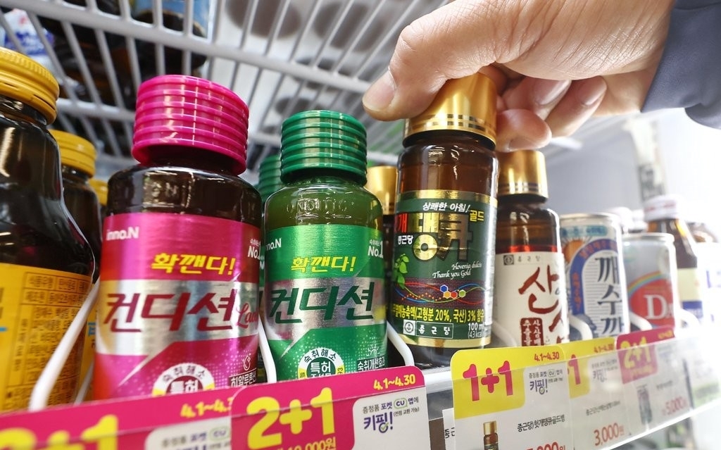A selection of hangover drinks are sold at a convenience store in Seoul. (Yonhap)