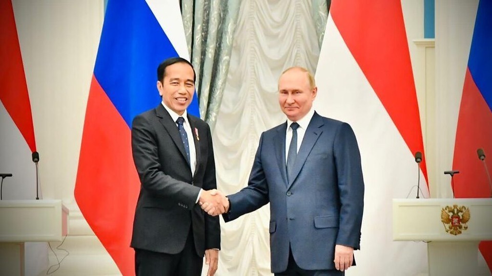 Indonesian President Joko Widodo meets with Russian President Vladimir Putin on June 30 in the Kremlin in Moscow. (Indonesian Embassy in Seoul)