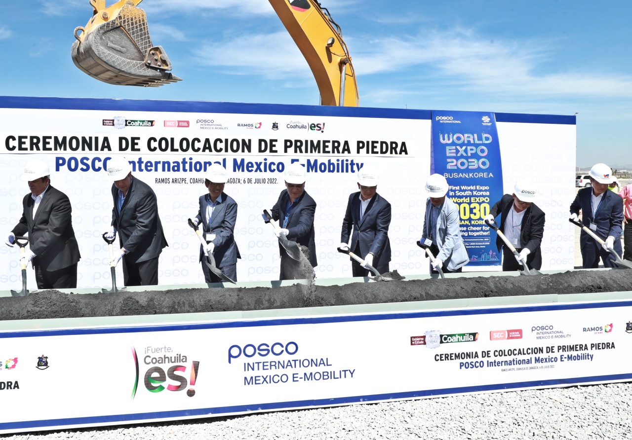 (From left) Coahuila State Economy Minister Claudio Bres Garza, Ramos Arizpe Mayor Jose Maria Morales, South Korean Ambassador to Mexico Suh Jeong-in, Coahuila Gov. Miguel Riquelme, Posco International CEO Joo Si-bo, Posco Mobility Solution CEO Kim Hak-yong and Posco Holdings general manager Oh Se-chul break ground on the company’s first plant in North America, in Ramos Arizpe, northeastern Mexico, on Wednesday. (Posco International)