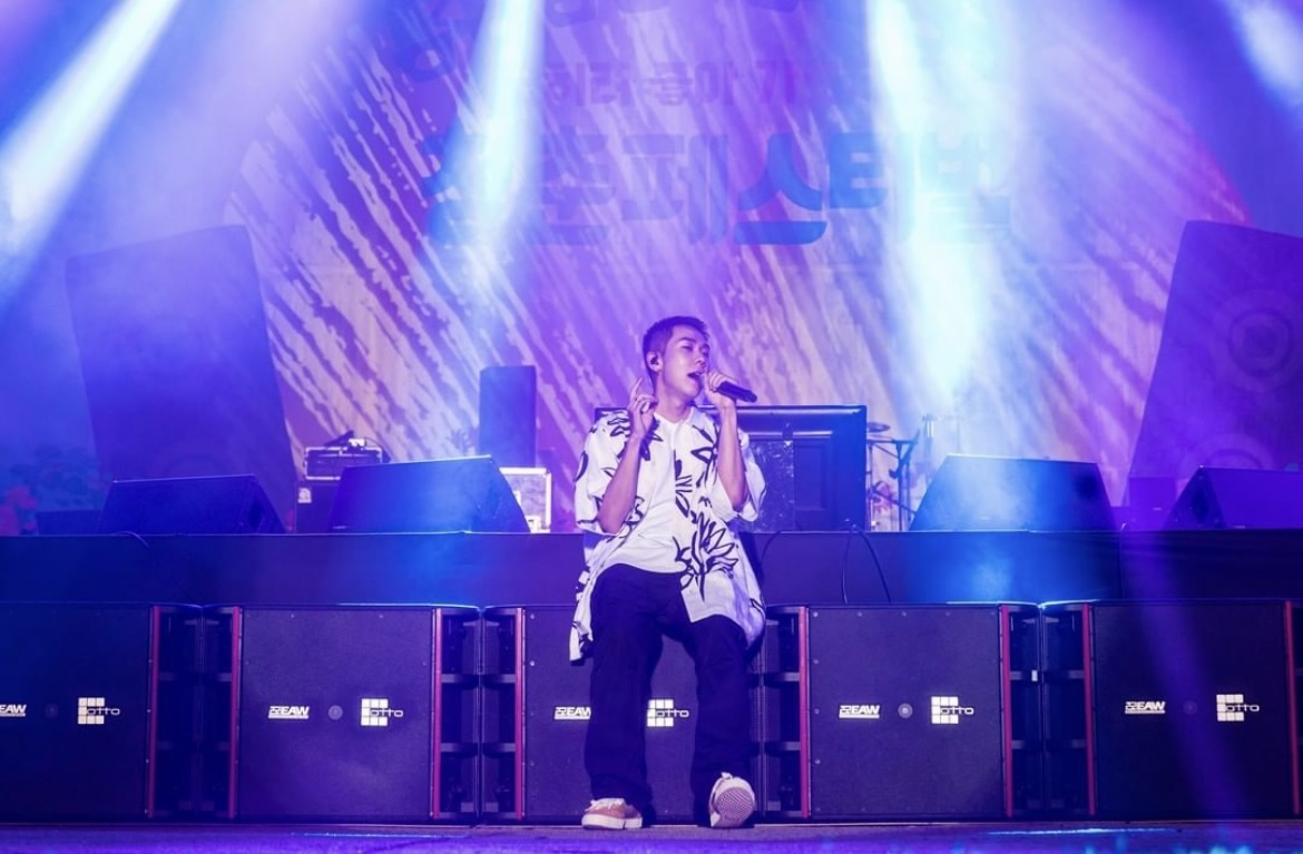 Rapper Loco performs at the Blue Spring Festival (Courtesy of Blue Spring Festival)