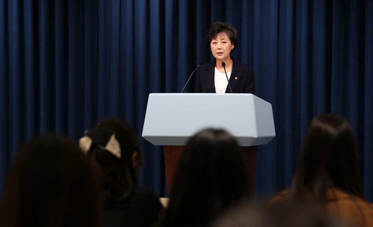 Education Minister Park Soon-ae briefs reporters at the presidential office in Seoul on Friday, after giving a policy briefing to President Yoon Suk-yeol. (Yonhap)