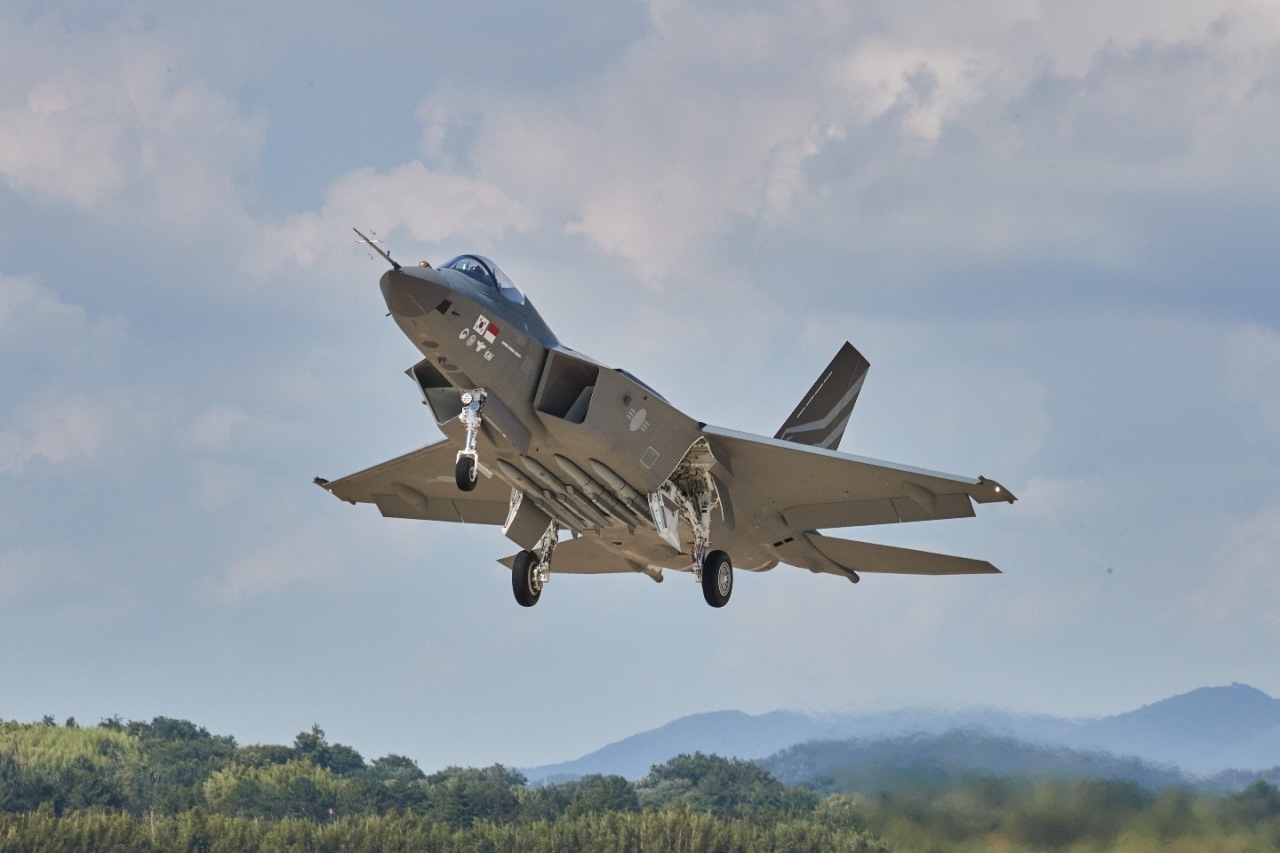 South Korea’s first homegrown KF-21 fighter takes off for its inaugural test flight on July 19 at the base of South Korea’s Air Force 3rd Training Wing in the city of Sacheon, South Gyeongsang Province. (Defense Acquisition Program Administration)