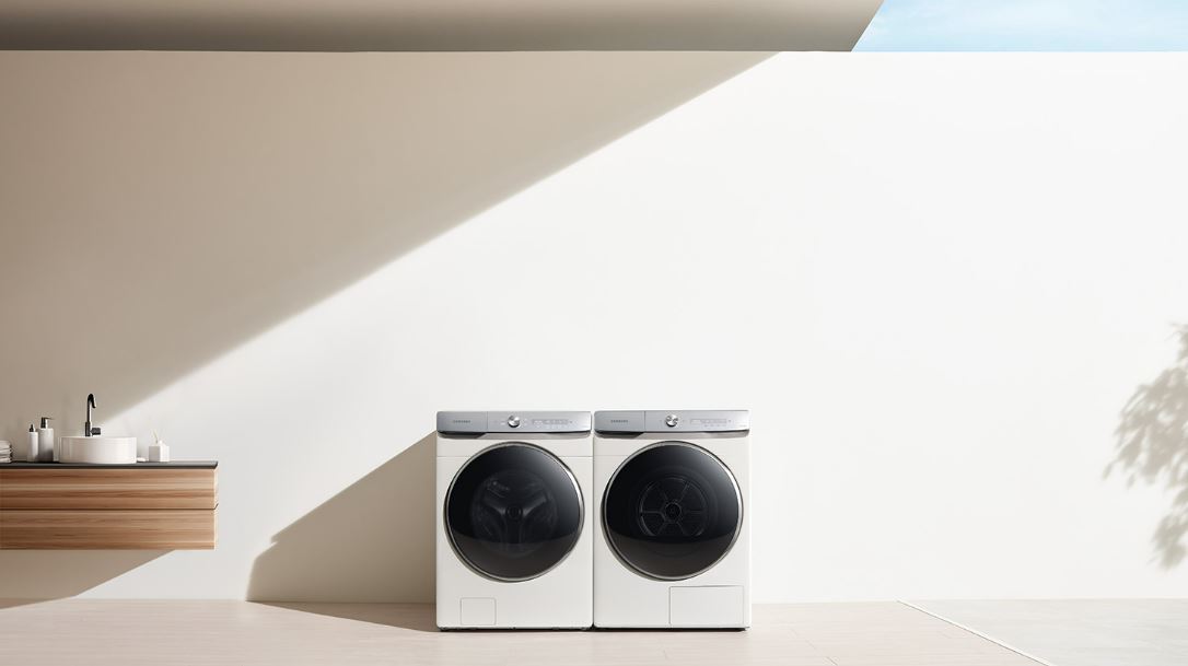 A promotional photo of Samsung's Bespoke Grande AI laundry machines (Samsung Electronics)
