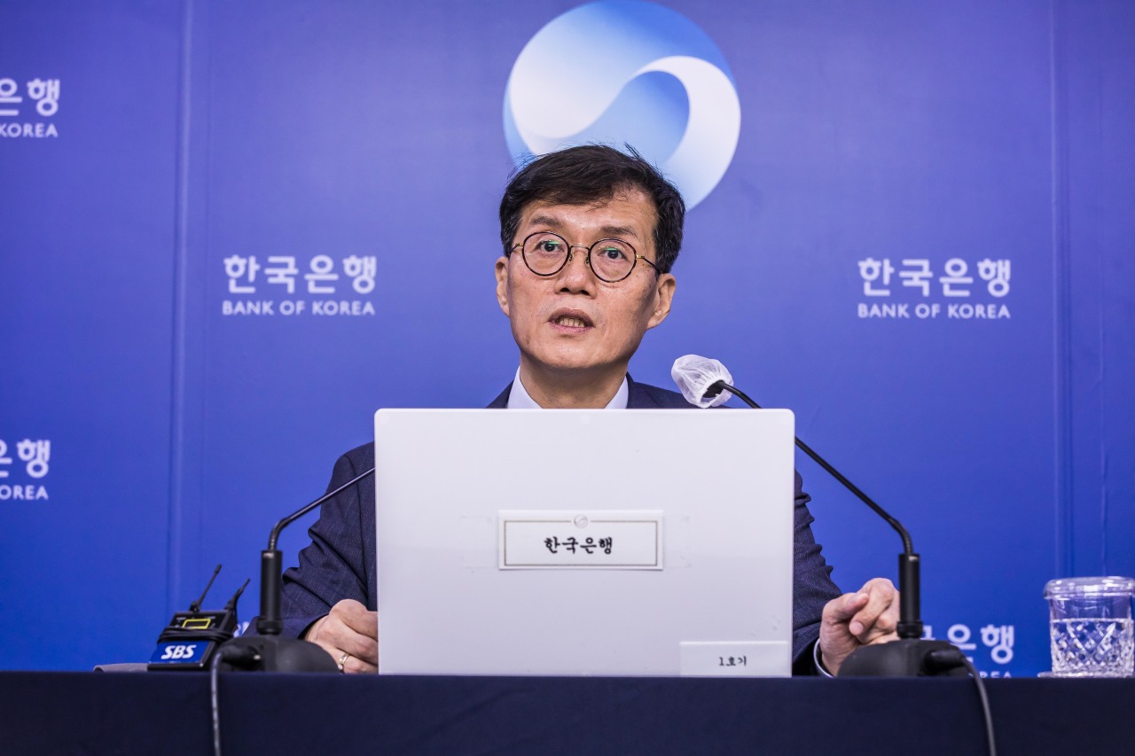 Bank of Korea Gov. Rhee Chang-yong speaks during a press briefing about its rate decision at the bank headquarters in Seoul on Thursday. (Yonhap)